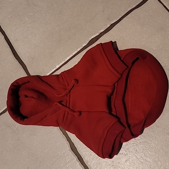 Cute Doggy Sweatshirt Size Small Red and White NWOT 😍 - Picture 3 of 7